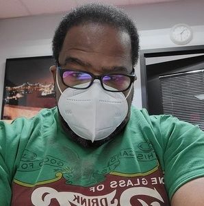 Meet your Posher, Troy